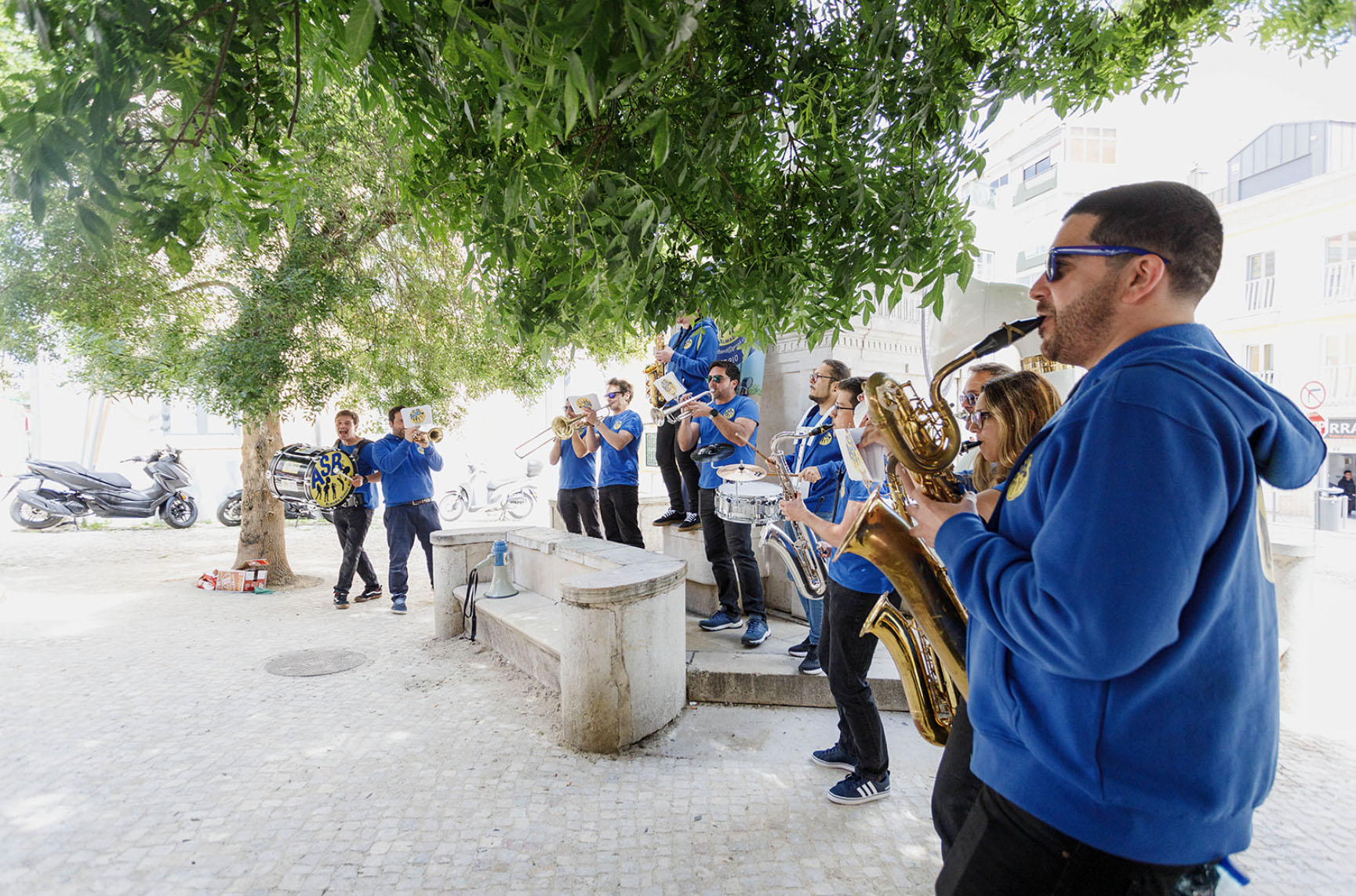street-band-chafariz