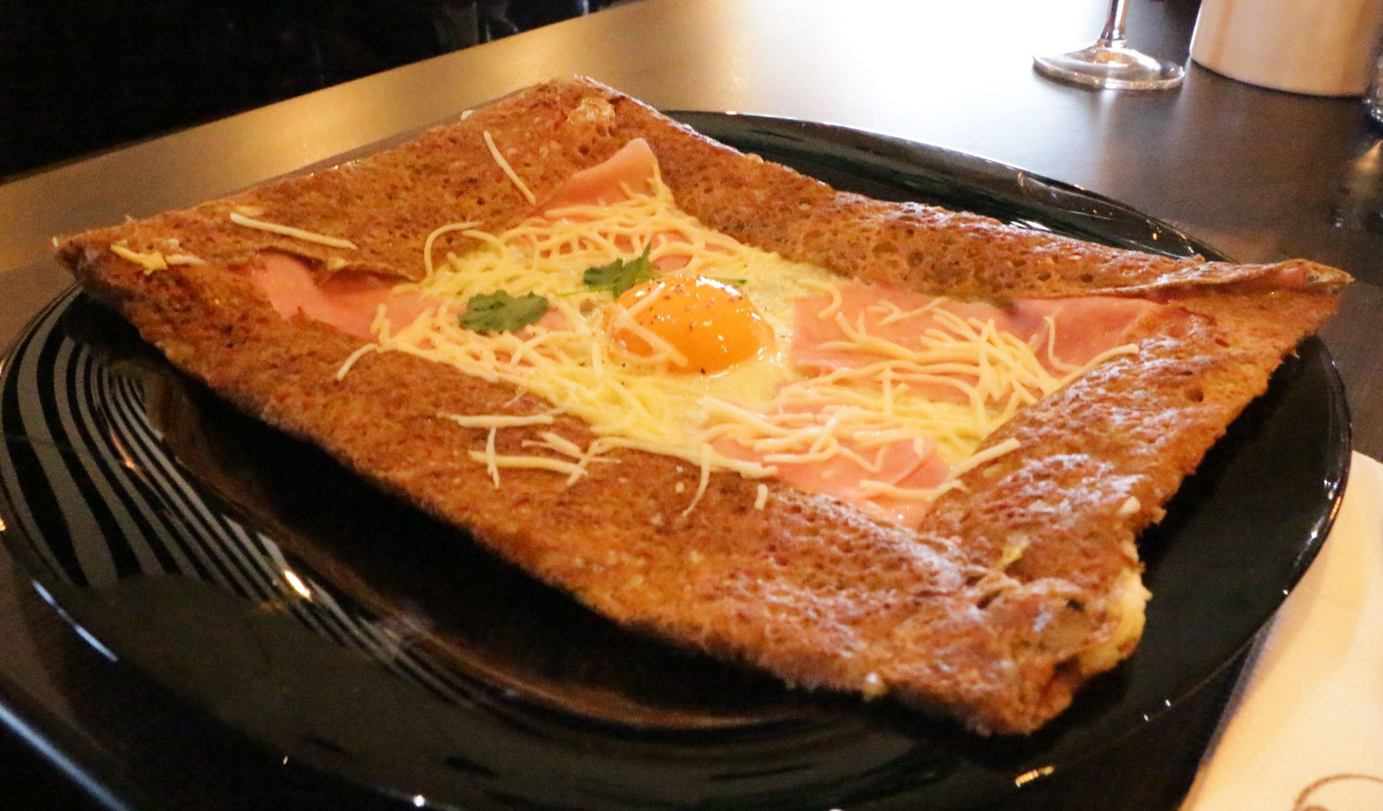 Da Bretanha para a Aroeira: Restaurante Crepúsculo reinventa o crepe em Almada